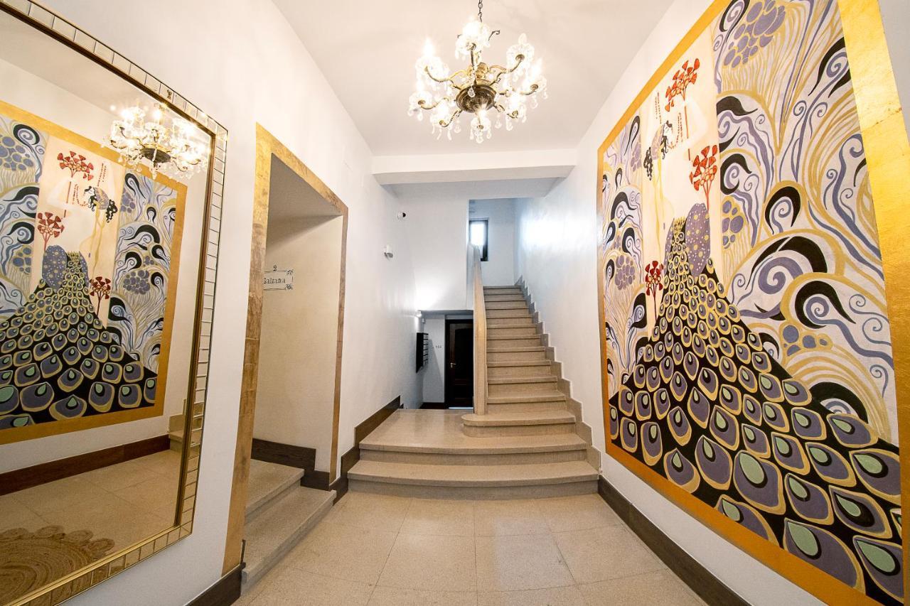 Cervantes 5 Collection - Greco Aparcamiento En El Edificio Toledo Kültér fotó